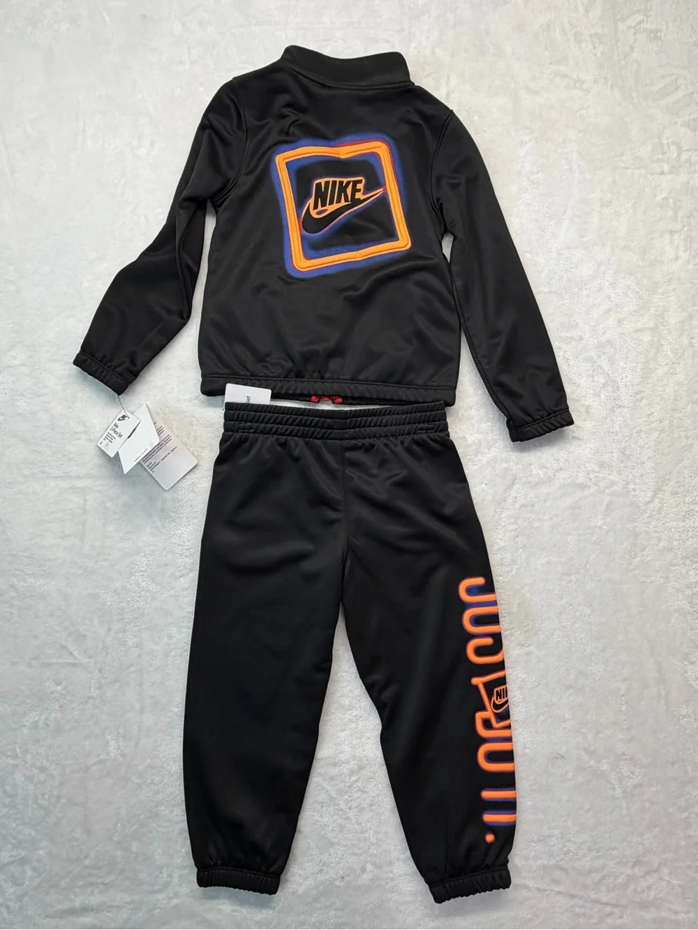 Nike 2 Piece Tracksuit Set Boys Size 4 Black Red Full Zip Jacket Pants - Picture 2 of 10